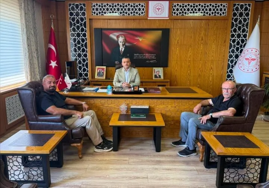 Hitit Gazeteciler ve Yayıncılar Derneği’nden Prof. Dr. Sinan Zehir’e sağlık yatırımları ziyareti