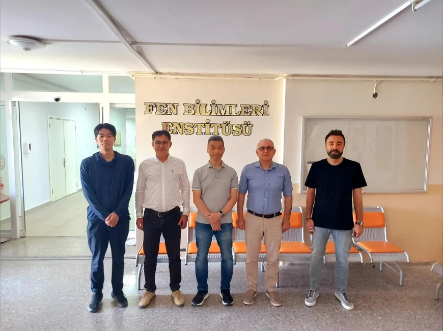 EÜ Fen Bilimleri Enstitüsü Yenilikçi Programlarıyla Geleceğin Bilim İnsanlarını Bekliyor
