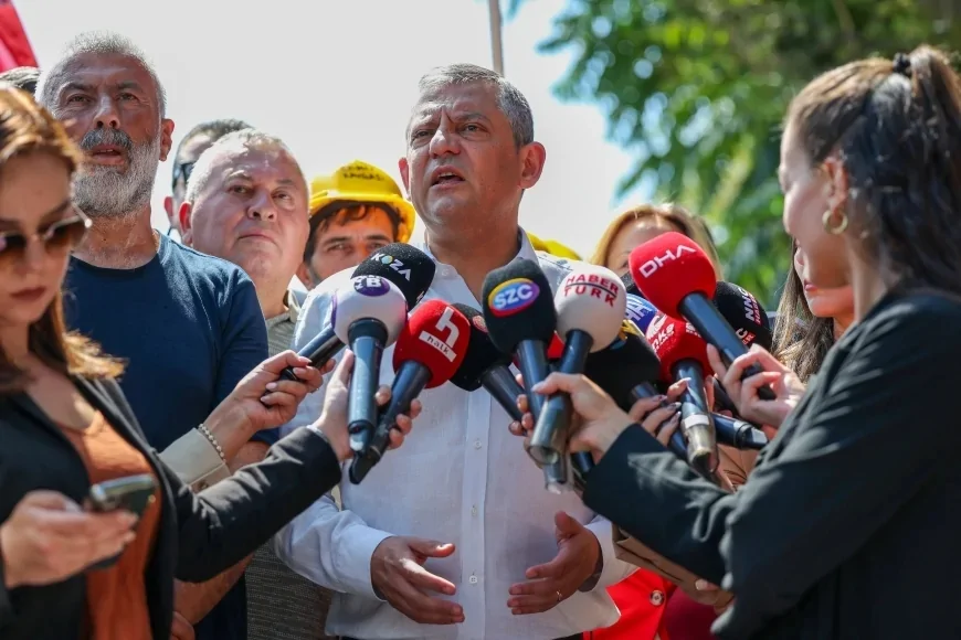 YENİ Parti Genel Başkanı Özgür Özel: “Herkese gücünüz yetiyor da gücünüz bu Yıldızlar SSS Holding’e niye yetmiyor”