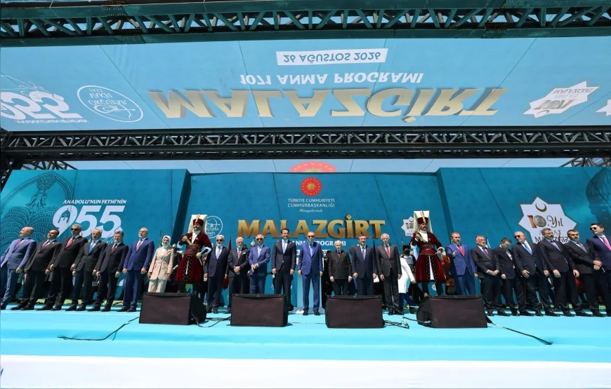 Sağlık Bakanı Prof. Dr. Kemal Memişoğlu: “Köklü mirastan aldığımız cesaretle yarınlarımızı ilmek ilmek işlemeye devam edeceğiz”