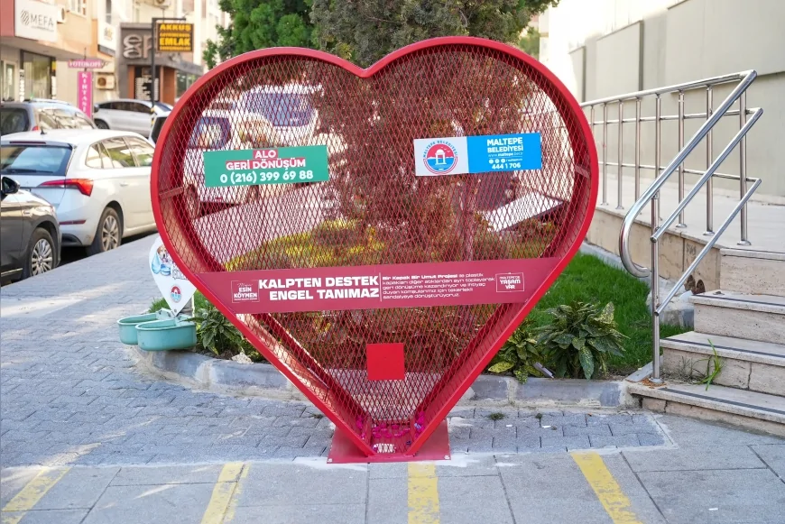 Maltepe Belediyesi “Bir Kapak Bir Umut” kampanyasıyla plastik kapakları tekerlekli sandalyeye dönüştürüyor