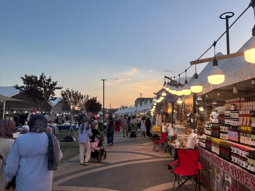 Sincan’da Geleneksel Yaz Festivali coşkusu hemşehri günleri ve yöresel lezzetlerle sürüyor