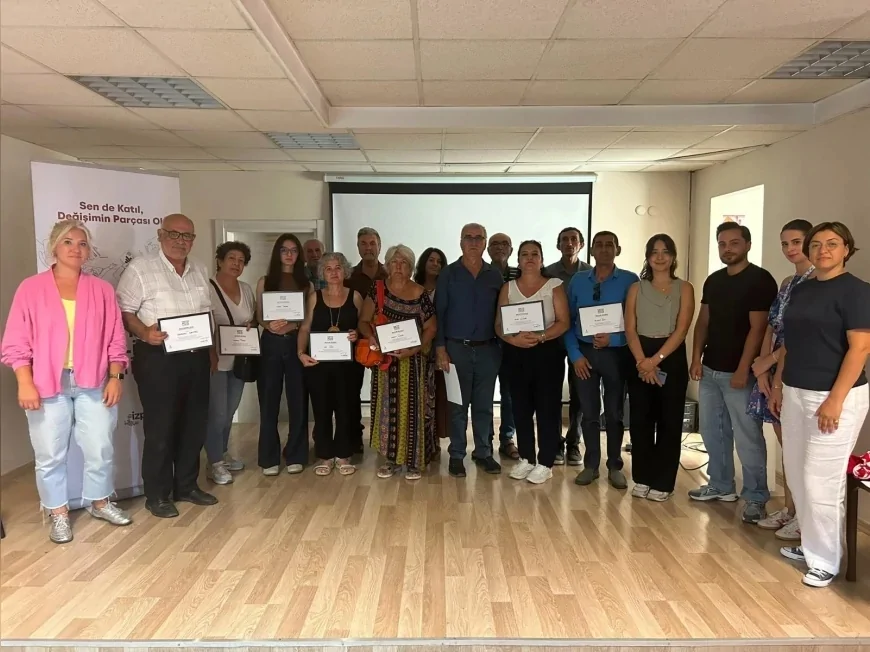 İzmir Yurttaş Meclisi 18 ilçeye ulaştı, yurttaşlardan 59 yeni politika önerisi çıktı