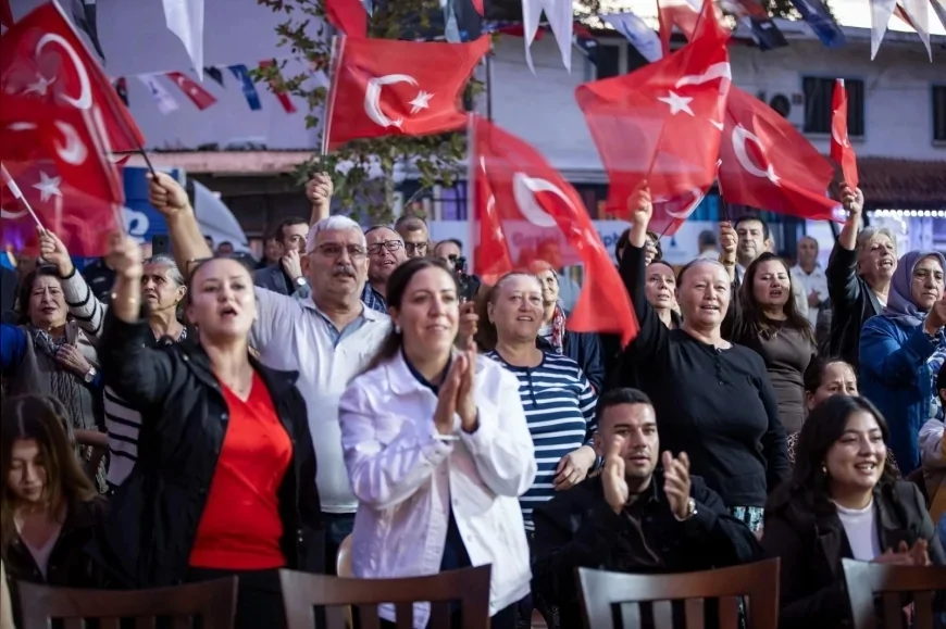 İzmir’in dört yanında 30 Ağustos coşkusu konserler ve festivallerle yaşanacak