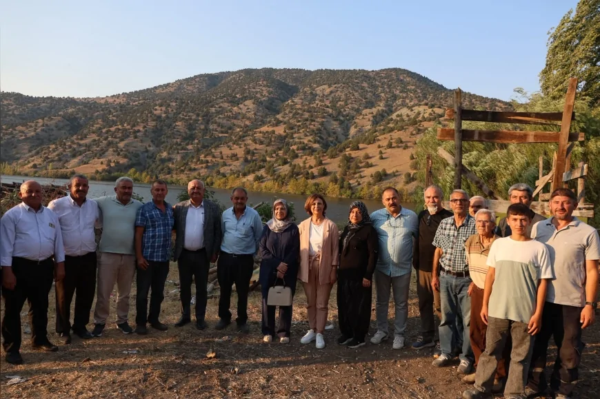 Eskişehir Büyükşehir Belediye Başkanı Ayşe Ünlüce’den şehit Zeynel Gülgen’in ailesine anlamlı ziyaret