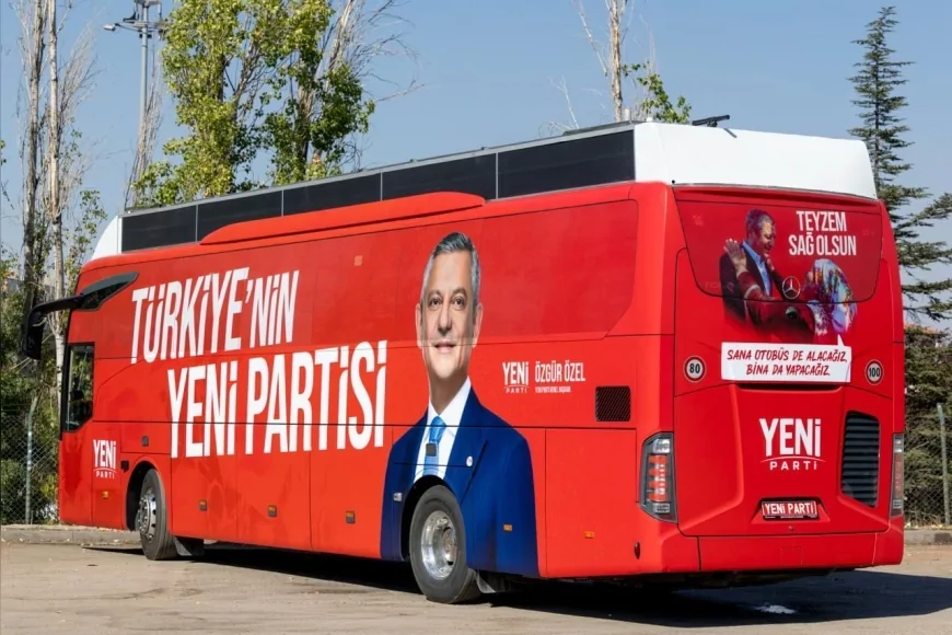 YENİ Parti Genel Başkanı Özgür Özel’e verilen söz parti otobüsüne taşındı: “Sana otobüs de alacağız bina da yapacağız”