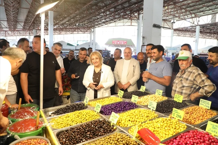 Menderes Belediye Başkan V. Asuman Şen: “Menderes’e kadın eli değecek, bütün sorunları adım adım çözeceğiz”