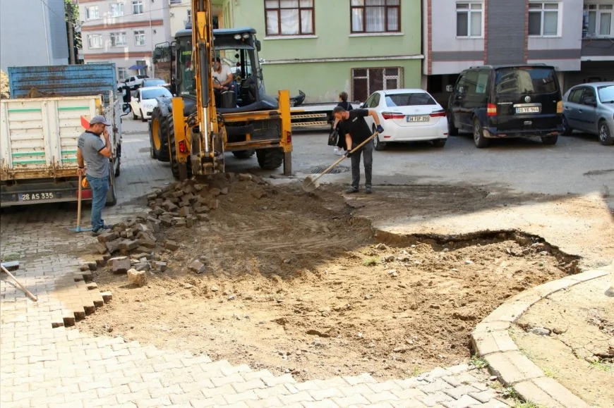 Giresun Belediyesi kent genelinde yol, kaldırım ve yeşil alan çalışmalarını sürdürüyor