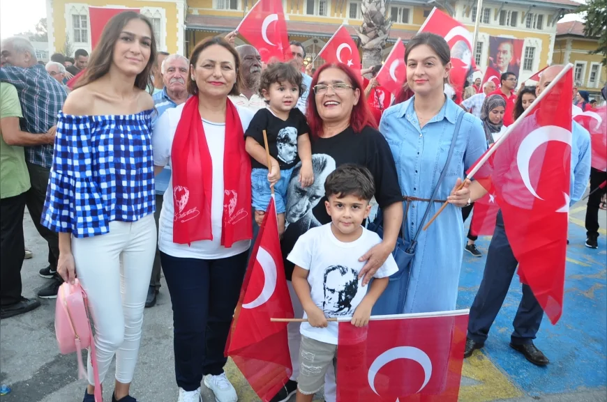 CHP Adana Milletvekili Dr. Müzeyyen Şevkin: “30 Ağustos, Bağımsızlığın ve Özgürlüğün Sönmeyen Meşalesidir”
