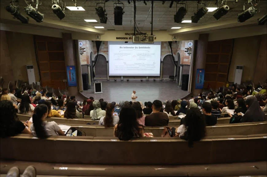Nevşehir Belediyesi’nin KPSS FEST organizasyonu adaylara sınav öncesi ücretsiz genel tekrar fırsatı sundu