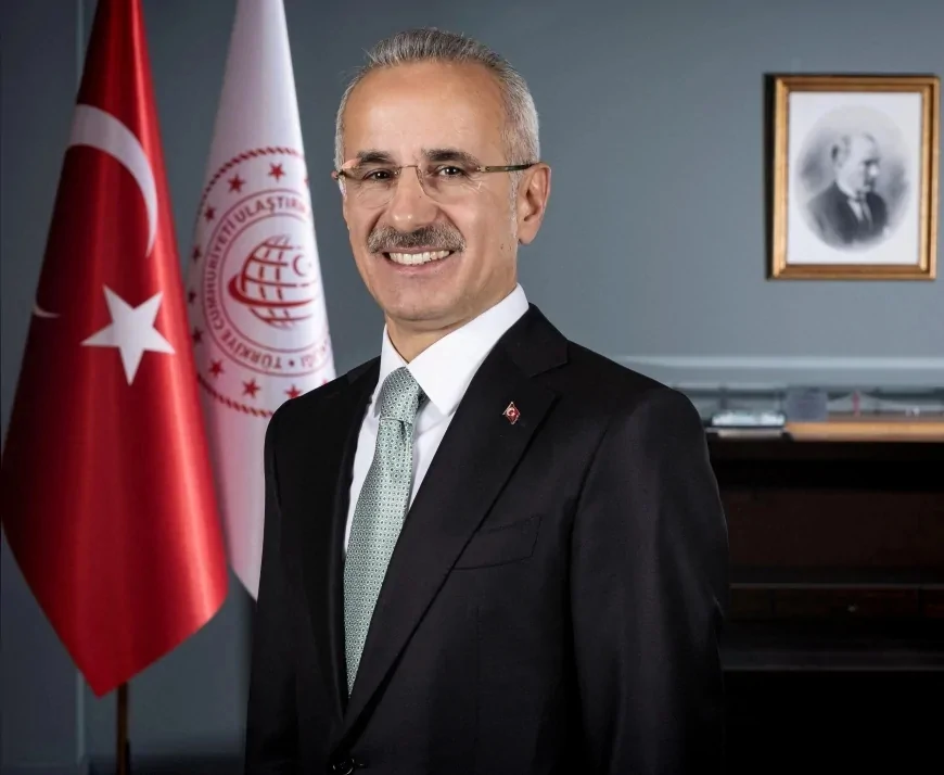 Ulaştırma ve Altyapı Bakanı Abdulkadir Uraloğlu: “Trabzon Raylı Sistem Hattı her gün 87 binin üzerinde yolcuya hizmet verecek”