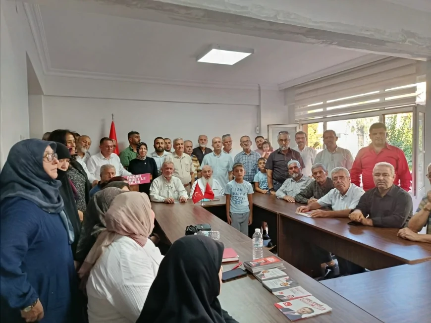Saadet Partisi Manisa İl Başkanı Zekayi Yılmaz: “Çiftçi küserse bağ kurur, bağ kurursa Manisa ekonomisi çöker”