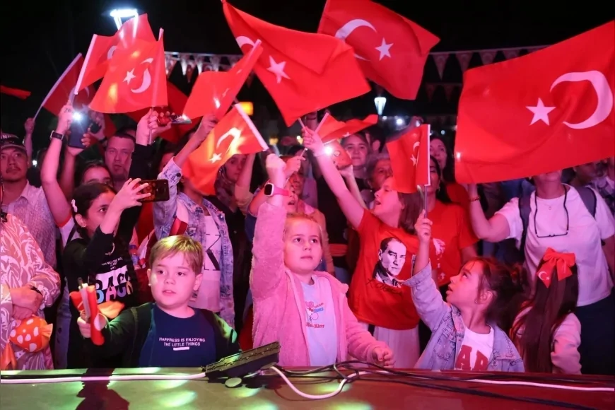 Odunpazarı’nda 30 Ağustos coşkusu Kanlıkavak’ta sporla başladı konserlerle doruğa çıktı