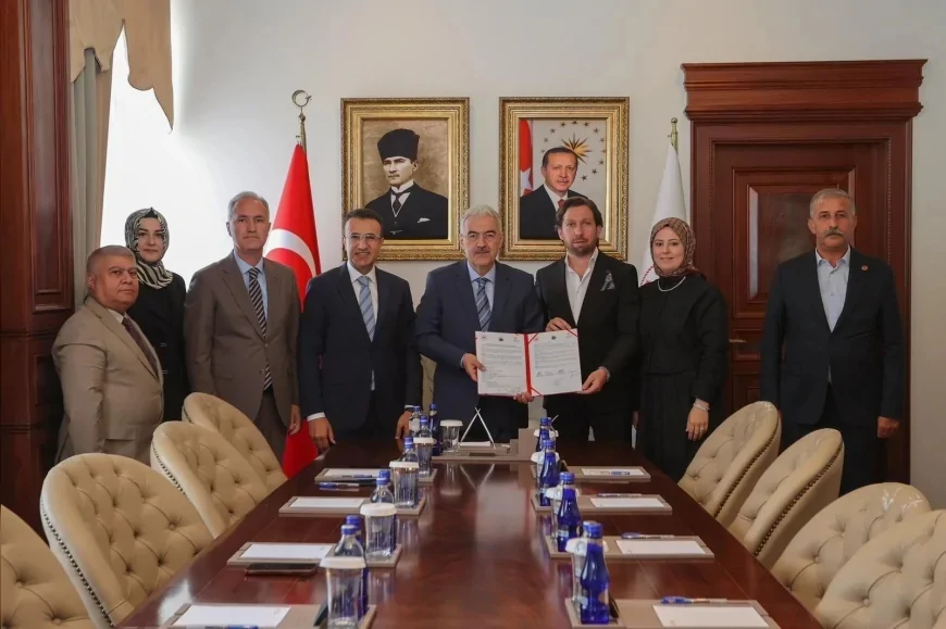İnegöl’de Hamidiye ve Yenice Mahallelerine 2 Yeni Aile Sağlığı Merkezi İçin Protokol İmzalandı