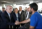 Zafer Partisi Genel Başkanı Prof. Dr. Ümit Özdağ Etlik Osmanlı Pazarı’nda esnaf ve vatandaşlarla buluştu