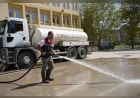 Torbalı Belediyesi hafta sonu sahaya indi, ilçede üstyapıdan okul bahçelerine çalışma sürüyor