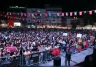 Manisa Büyükşehir Belediyesi ve Alaşehir Belediyesi’nin düzenlediği konserde Merve Özbey, kurtuluşun 104. yıl dönümünde Alaşehirlilerle buluştu