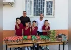 Mut’ta yeni eğitim öğretim yılının ilk gününde öğrencilere kek ve meyve suyu ikramı