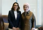 Emine Erdoğan: “Çevre sorunları ve iklim kriziyle mücadele başta olmak üzere ortak gündemimizi değerlendirdik”