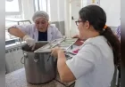 İzmir Büyükşehir Belediyesi 32 okulda özel gereksinimli öğrencilere sıcak yemek ulaştırıyor