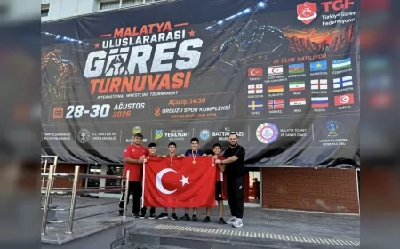 Yunusemre Belediyesporlu Güreşçiler Malatya’daki Uluslararası Turnuvada 4 Madalya Kazandı