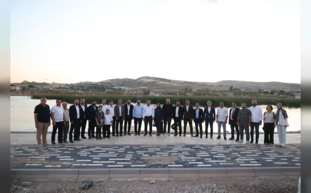Pursaklar Belediye Başkanı Ertuğrul Çetin: “Projelerimizi en kısa sürede tamamlayarak hemşehrilerimizin hizmetine sunacağız”