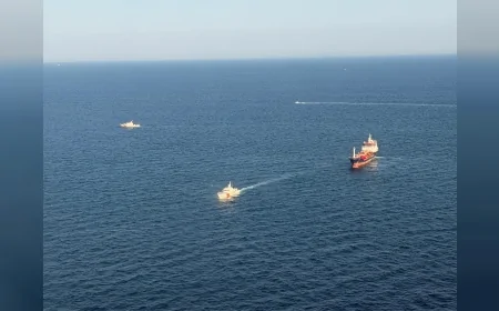 Silivri açıklarındaki gemi kazasında arama kurtarma çalışmaları 14 deniz ve hava unsuruyla sürüyor