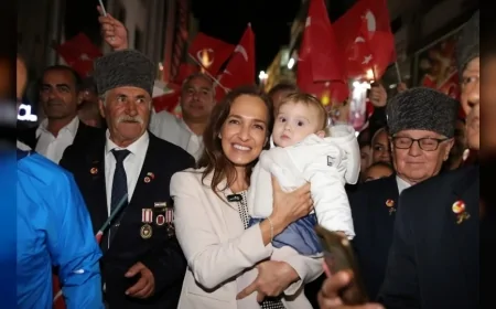 Karşıyaka Belediye Başkanı Yıldız Ünsal: “Çocuklarımızın oyun oynayarak keşfetmelerini amaçlıyoruz”
