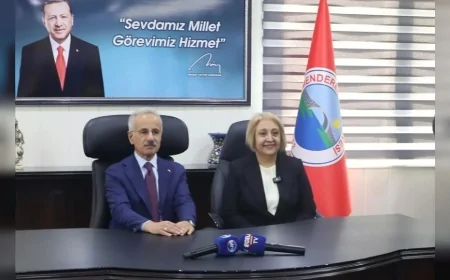 Ulaştırma ve Altyapı Bakanı Abdulkadir Uraloğlu: “Menderes-Gümüldür yolunun ihalesinin yapılması kararını aldık”