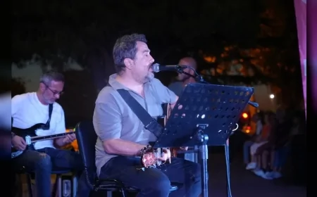 Maltepe’de Süreyya Plajı’nda Müzik Dinletileri Güz Boyunca İstanbulluları Buluşturmaya Devam Ediyor
