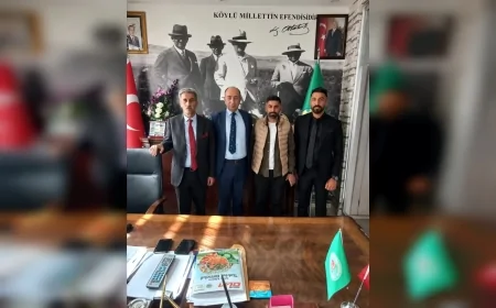 Kars’ın Digor ilçesi Varlı Köyü’nde çevre düzenlemesi, ağaçlandırma ve sosyal destek çalışmaları sürüyor