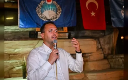 BORNOVA BELEDİYE BAŞKANI ÖMER EŞKİ: “HEPİNİZDEN RAZIYIM, BORNOVA İÇİN BİRLİKTE ÇALIŞACAĞIZ”