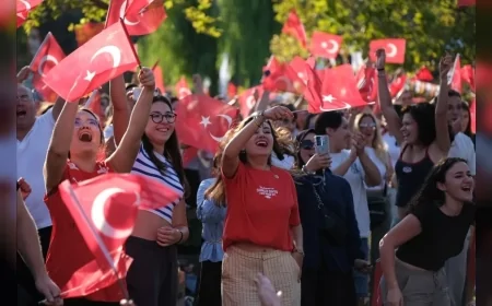 Eskişehir’de Filenin Sultanları’nın İtalya ile final mücadelesi dev ekranda izlenecek
