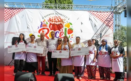 Bornova Belediye Başkanı Ömer Eşki: “Reçel giren eve emperyalizm giremez, reçelin olduğu yerde kapitalizm yenilir”
