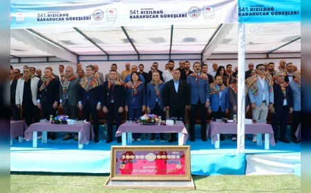 Adana Büyükşehir Belediyesi Başkan Vekili Güngör Geçer: “Kızıldağ Karakucak Güreşleri nesilden nesle aktarılan kahramanlık destanıdır”