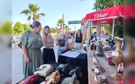 Marmaris Hisarönü’nde Antika Eşya ve İkinci El Pazarı Bir Haftalık Ertelemenin Ardından Kuruluyor
