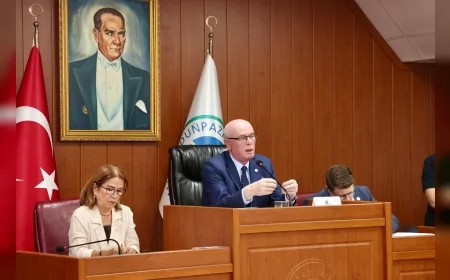 Odunpazarı Belediye Başkanı Kazım Kurt: “Yenikent’te dönüşümün önünü açacak bir plan hazırladık”
