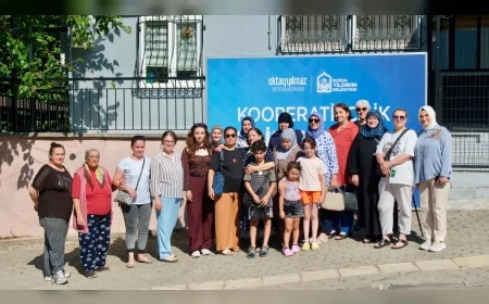 Yıldırım Belediye Başkanı Oktay Yılmaz: “Kadınlarımız hem evlerinden üretim yapıyor hem de aile bütçelerine katkı sağlıyor”