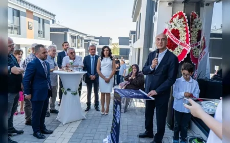Aren Sanat Akademisi törenle eğitim hayatına başladı, geleceğin sanatçıları profesyonel eğitimle yetişecek