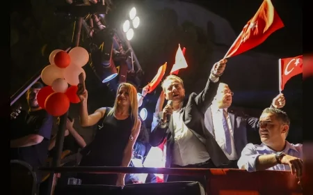 Efeler Belediye Başkanı Anıl Yetişkin: “Bağımsızlık Efeler’in ruhunda var”