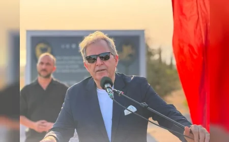 Bandırma’da Yeşil Çomlu Kavun Festivali üreticileri, sanatı ve gastronomiyi aynı meydanda buluşturdu