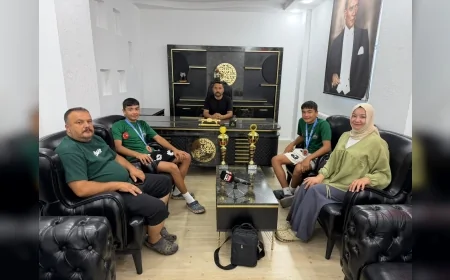 Denizli Güreş Akademisi Başkanı Ferdi Yıldırım: “İkiz kardeşlerin aynı organizasyonda kürsü yapması ayrı bir gurur”