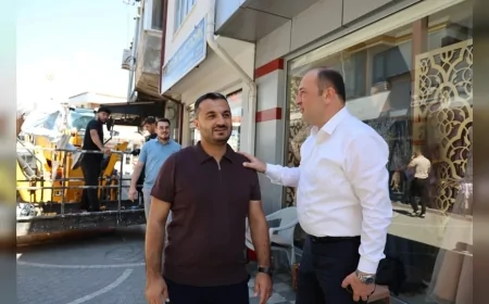 Geyve Belediye Başkanı Selçuk Yıldız: “Esnafımızın emeği, Geyve’mizin bereketidir”