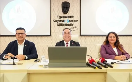 Manisa Büyükşehir Belediye Başkanı Besim Dutlulu: “Muradiye’de su fiyatlarında yüzde 50 indirim gerçekleştirdik”