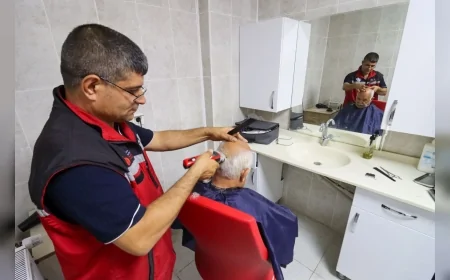 Yalova Belediyesi huzurevi sakinlerine kuaförlük ve kişisel bakım hizmeti sundu
