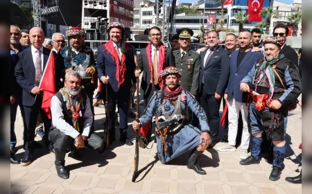 Menemen Belediye Başkanı Aydın Pehlivan: “Cumhuriyetimize sahip çıkıp çocuklarımıza güçlü bir gelecek bırakacağız”