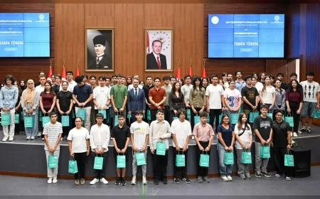 Kocaeli Valisi İlhami Aktaş: “YKS ve LGS’de dereceye giren öğrencileri tebrik ediyorum”