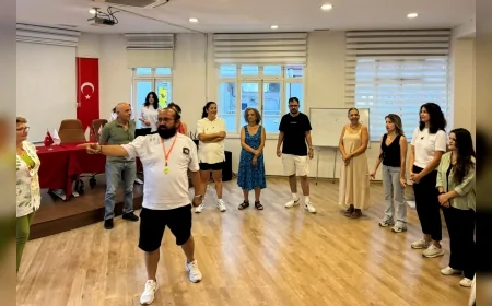 Efeler Belediye Başkanı Anıl Yetişkin duyurdu: Güz dönemi tiyatro ve halk oyunları kursları için başvurular başlıyor