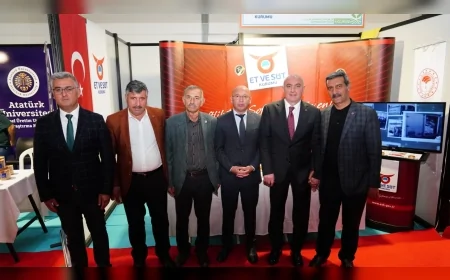 ETSO Başkanı Saim Özakalın Uluslararası Gıda, Tarım ve Hayvancılık Fuarı’nın açılışına katıldı