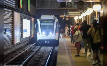 İzmir’de toplu ulaşımda kış düzeni başlıyor, otobüs, metro ve tramvay seferleri sıklaştırılıyor